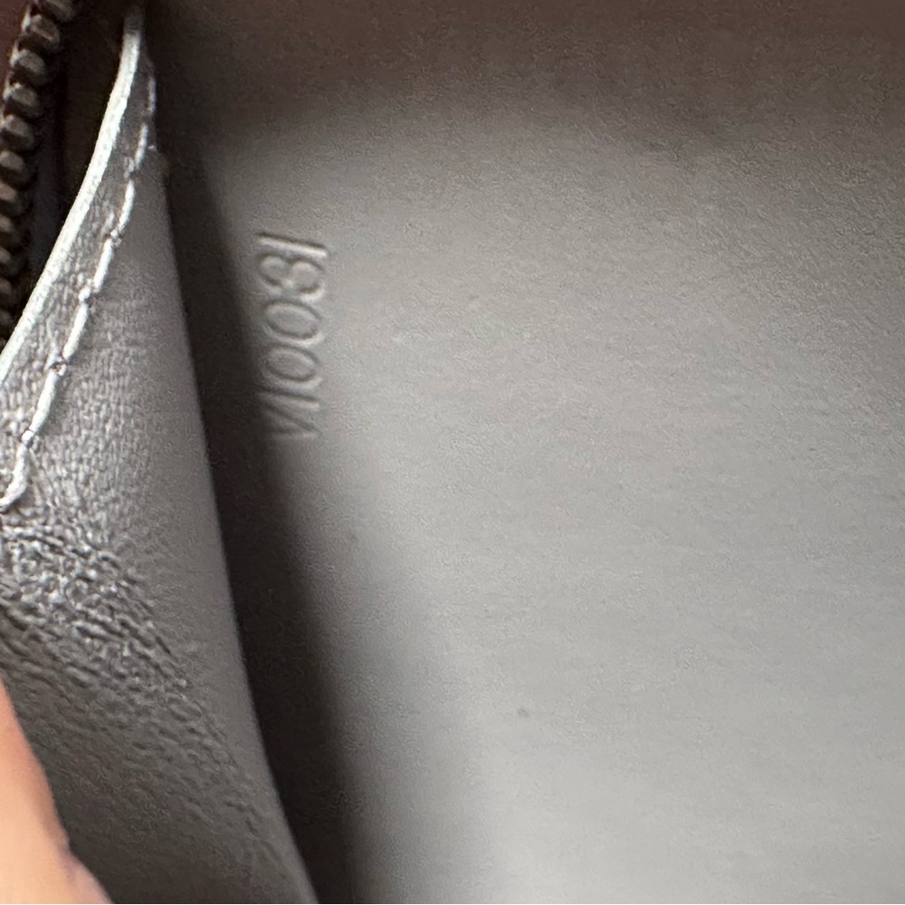 Vintage Louis Vuitton Lilac Epi Demi Lune Zip Wallet with box and dustbag VI0031 - Picture 13 of 17
